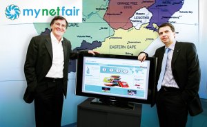 (from left) Juergen Siegloch (CEO Burda Direct), Ruediger Golluecke (CEO mynetfair)